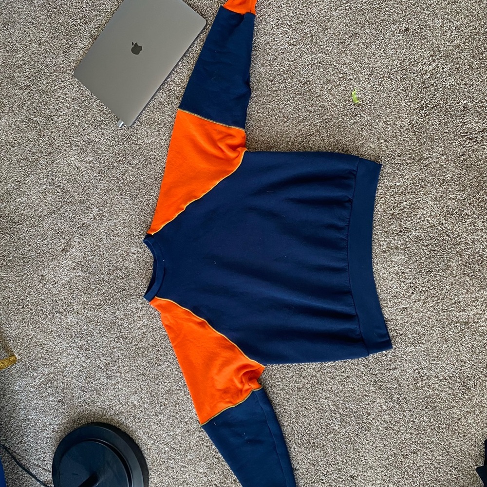 Sweatshirt medium - Picture 10 of 11
